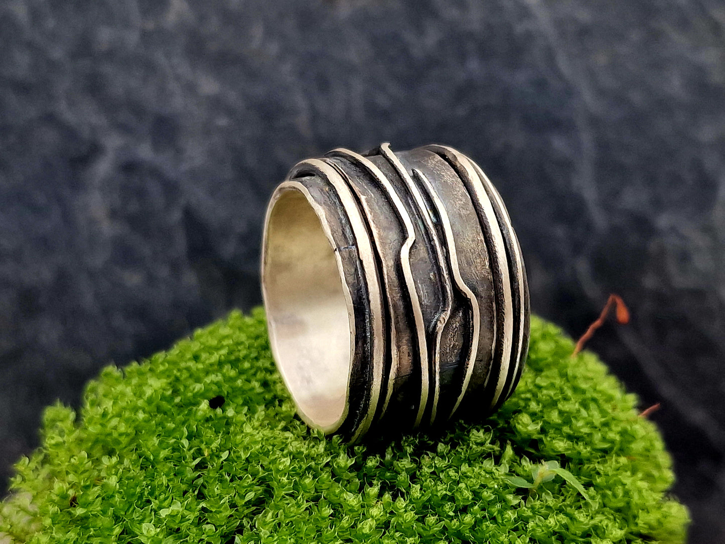 LeoLars-PABE Herren Spinner Design Ring, Gr.72, aus 925er Silber, massiv, drehbar, stilisiertes Wellenmuster, teilgeschwärzt, Unikat, Handarbeit