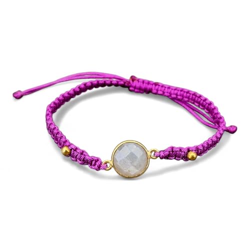 LeoLars-PABE Lila Makramee Armband mit erinem weißen Labradorit im Rosenschliff, vergoldete 925er Silberfassung und Kugeln, Umfang von 15-21cm, Unikat, Handarbeit