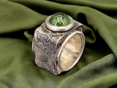 LeoLars-PABE Peridot Design Ring, Gr. 60-61 (19,2), aus 925er Silber, außen eckig innen rund, geschmiedet, teilgeschwärzt, Unikat, Handarbeit