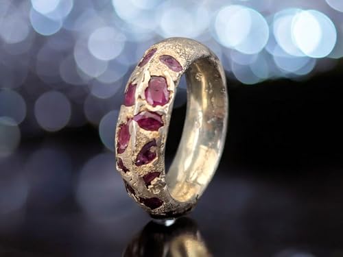 LeoLars-PABE Chaos Sandguss Design Ring, Gr.57 (18,3), Nr. 154, aus 925er Silber mit echten eingegossenen Rubinen, Sandguss typische Oberflächen Struktur, Unikat, Handarbeit