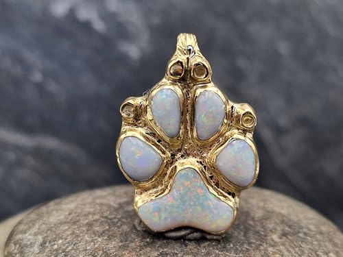 LeoLars-PABE Hunde Pfote Anhänger aus 585er Gelbgold mit herrlichen handgeschliffenen Multicolor Mintabie Opalen, Pfötchen, in Zargenfassung, Unikat, Handarbeit