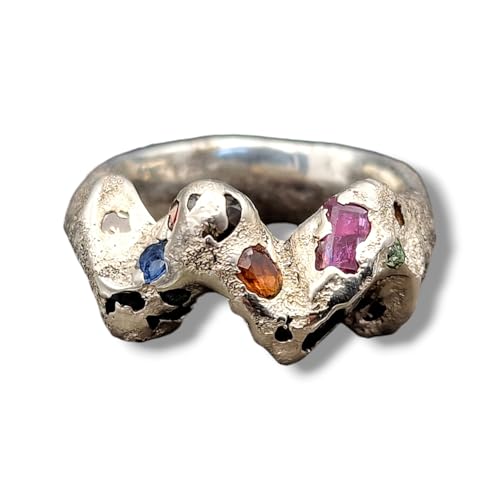 LeoLars-PABE Welliger Sandguss Chaos Design Ring aus 925er Silber mit eingegossenen Rubinen und Saphiren in Größe 56 (18), Unikat, Handarbeit