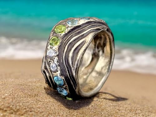LeoLars-PABE Dangaster Wattenmeer Design Ring, Gr. 57 (18,3) aus 925er Silber mit Peridot, Blautopas und Bergkristall, Wellenmuster, teilgeschwärzt, Unikat, Handarbeit, Massiv