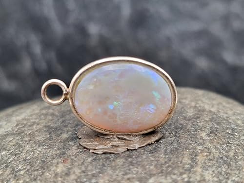LeoLars-PABE heller Coober Pedy Opal Design Anhänger aus 925er Silber, Opal mit blau-grünem Opalfeuer, mit Schlaufe, Unikat, Handarbeit, Unisex