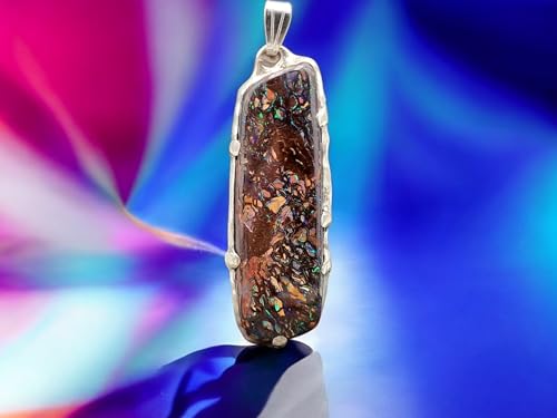 LeoLars-PABE Design Anhänger mit Boulder Opal, offene Käfigfassung aus 925er Silber, Opal mit tollem Muster und Opalfeuer in grün und blau, Unikat, Handarbeit, Anhängermaße: 45,4mm x 15,3mm x7,7mm