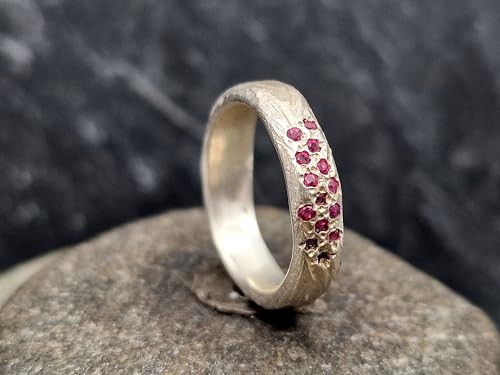LeoLars-PABE Rubin Design Ring in Rindenoptik aus 925er Silber Gr. 56 (18) mit14 eingeriebenen Rubinen, Unikat, Handarbeit