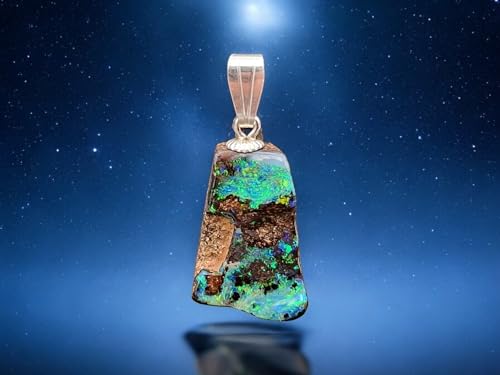 knalliger Boulder Opal Anhänger mit 925er Silber Stiftöse, neben Muttergestein herrliche intensive Opalschicht mit mehrfarbigem Opalfeuer, Anhängermaße: 23mm x 12,3mm x 6,8mm, Unikat, Handgeschliffen