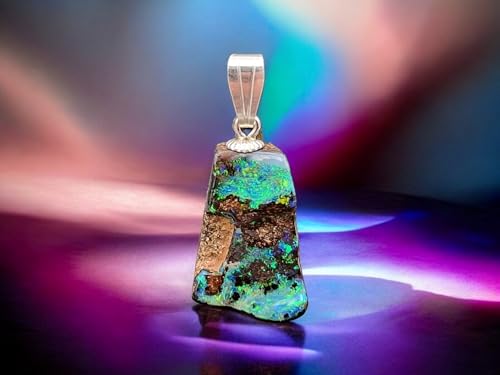 knalliger Boulder Opal Anhänger mit 925er Silber Stiftöse, neben Muttergestein herrliche intensive Opalschicht mit mehrfarbigem Opalfeuer, Anhängermaße: 23mm x 12,3mm x 6,8mm, Unikat, Handgeschliffen