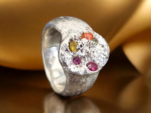 LeoLars-PABE Chaos Sandguss Design Ring in Siegelring Optik aus 925er Silber, Größe 62 (19,7), mit echten verschiedenen Saphiren, Unisex, aufgefusede Oberflächen Struktur, Nr. 137, Unikat, Handarbeit