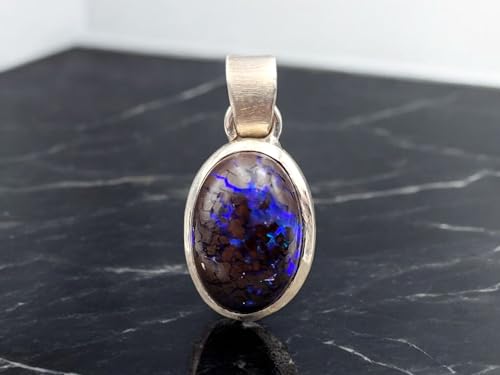 LeoLars-PABE Matrix Boulder Opal Design Anhänger aus 925er Silber, Opal: 12,5mm x 8,5mm mit Opaladern mit blau-lila intensivem Opalfeuer, Unikat, Handarbeit, Unisex
