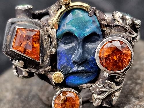 LeoLars-PABE Außergewöhnlicher Opal Edelstein Design Ring aus 925er Silber Größe 56 (18) mit schwarzem gecarvten Opal als Maske, mit verschiedenen Edelsteinen, Unikat, Handarbeit
