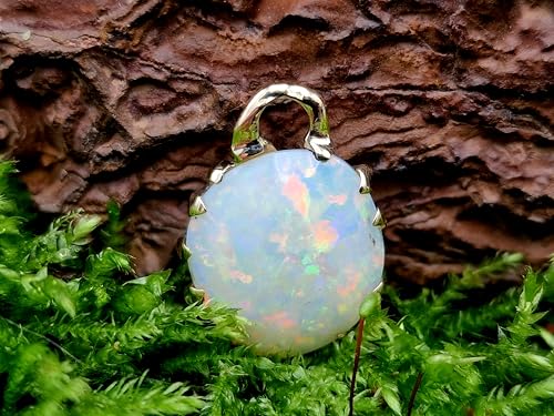 Heller Lightning Ridge Opal Design Anhänger aus 585er Gelbgold, Opal herrliches Multicolor Opalfeuer, Anhänger von hinten mit organischem Netzdesign, Maße: 20mm x 15mm x 6,3mm, Unikat, Handarbeit