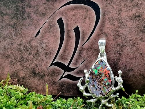 LeoLars-PABE Boulder Opal Anhänger im Korallen Design aus 925er Silber, herrlicher Opal mit mehrfarbigem (viel rot) intensivem Opalfeuer, Anhängermaße: 32,4mm x 25mm x 4,3mm, Unikat, Handarbeit