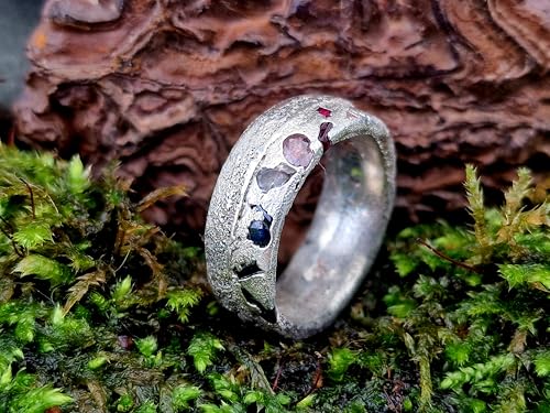 LeoLars-PABE Chaos Design Sandguss Ring aus 925er Silber, Gr.56 (18), mit eingegossenen zur Jeans passenden echten Saphiren, Sandguss typische Oberflächen Struktur, Nr.143, Unikat, Handarbeit