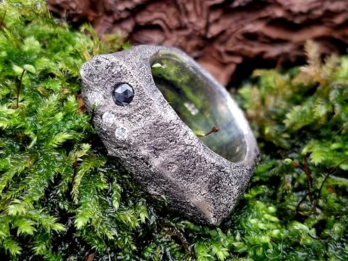 LeoLars-PABE Diamant Dandguss Design Ring aus 925er Silber, grobe steinartige Sandguss Oberfläche, teilgeschwärzt, ein schwarzer Diamant, und 3 weiße Diamanten, Unikat, Handarbeit, Größe 59 (18,7)