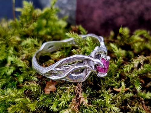 LeoLars-PABE Rosa Turmalinkristall Ring mit Krappen gefasst in einem organisch verwachsenen Design aus 925er Silber. Größe 54, liebevolle Handarbeit, Unikatschmuck