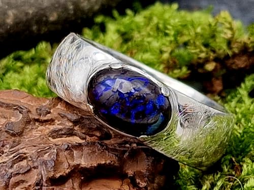 LeoLars-PABE Boulder Matrix Opal Design Ring, Unisex, Gr.66 (21), aus 925er Silber, eismattiert, Opal mit Opaladern mit dunkelblauem Opalfeuer, Unikat, Handarbeit