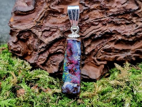LeoLars-PABE Multicolor Boulder Opal Anhänger mit 925er Silber Stiftöse, Opalfeuer in allen Farben mit viel rot, tolles Muster, Anhängergröße: 22,6mm x 6,8mm x 6,8mm, Unikat, Handgeschliffen