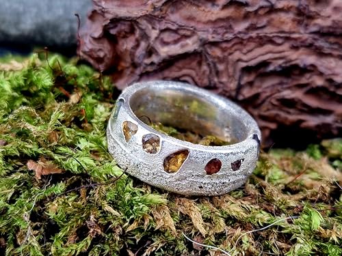 LeoLars-PABE Design Chaos Sandguss Ring, Gr. 53 (17), aus 925er Silber mit echten eingegossenen Saphiren mit Farbverlauf, Sandguss typische Oberfläche, Nr. 151, Unikat, Handarbeit