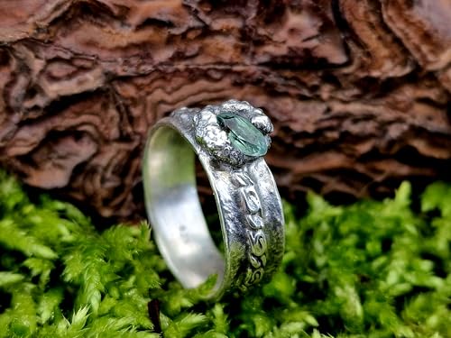 LeoLars-PABE Türkisfarbener Turmalin Design Ring, Gr. 57 (18,3), aus 925er Silber, Turmalin Navette facettiert, organisch geteilte Zargenfassung, verziert, Unikat, Handarbeit