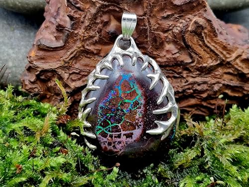 Herrlicher Boulder Opal Design Anhänger aus 925er Silber, Opal beidseitig, blau-grüne Opalnuß, Opaladergitter in blau oder grün, Tribaldesign, Unikat, Handarbeit, Anhängermaße: 35,7mm x 26,6mm x 8,7mm
