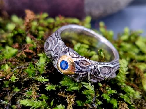 LeoLars-PABE Hauyn Design Ring aus 925er Silbermit Feingold Fassung, verschnörkeltes verspieltes Design, Gr. 53 (17), teilgeschwärzt, Hauyn d 2mm, Unikat, Handarbeit