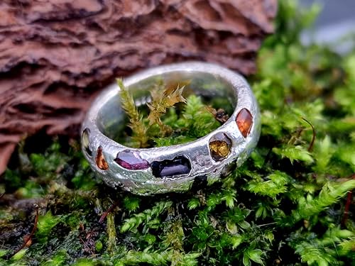 Design Sandguss Chaos Ring aus 925er Silber, mit echten eingegossenen Saphiren in verschiedenen Farben und Formen, Gr. 56 (18), typische Sandguss Oberflächen Struktur, Nr.144, Unikat, Handarbeit