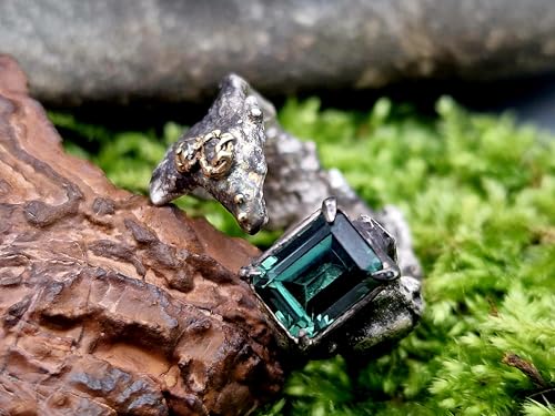 LeoLars-PABE Krasser offener Design Ring, Gr.57 (18,3), aus geschwärztem 925er Silber mit grünblauem Turmalin und 2 Labgrown Diamanten in 585er Gelbgoldfassung, Stein Optik, Unikat, Handarbeit