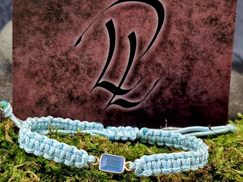 LeoLars-PABE Babyblaues Makramee Armband mit Chalzedon in einer 925er Silber Brillenfassung, Umfang von 16-22cm, Unikat, Handarbeit