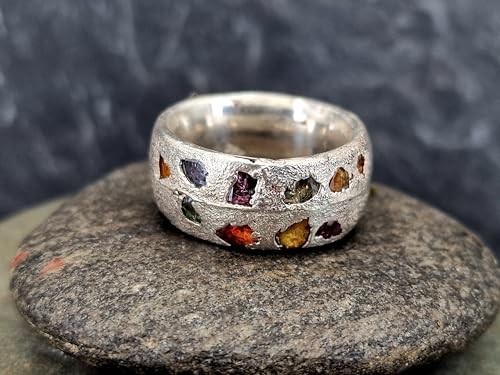 Design Sandguss Chaos Ring aus 925er Silber mit echten größeren eingegossenen verschieden farbigen Saphiren, Sandguss typische Oberflächen Struktur, Nr.138, Unikat, Handarbeit, Größe 54 (17,2)