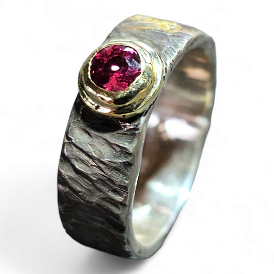 LeoLars-PABE Rubin Design Ring, Gr.55-56, aus 925er Silber mit Goldfassung und zwei Diamanten, teilgeschwärzt, Unikat, Handarbeit