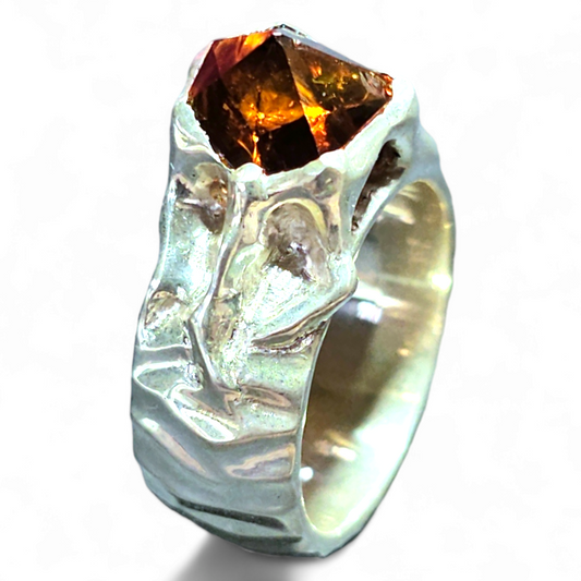 LeoLars-PABE Citrin Design Ring aus 925er Silber, Gr.60, Sonderschliff, Organisch, Hammerschlag, Unikat, Handarbeit