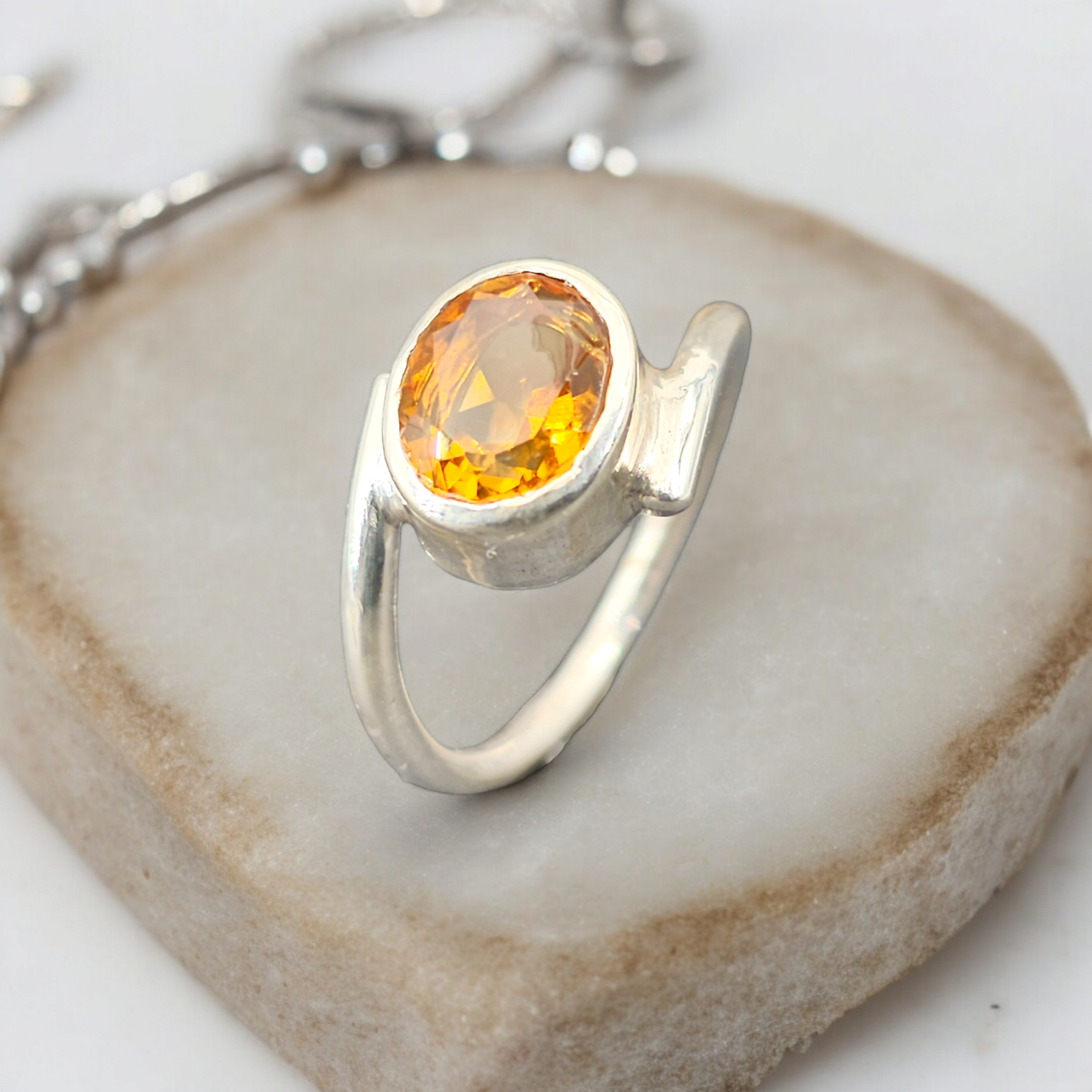LeoLars-PABE Ring mit ovalen Citrin aus 925er Silber, Gr.58, Unikat, Handarbeit