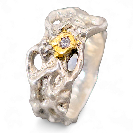 LeoLars-PABE Organic Design Ring, 925er Silber, Gr.61-62, mit 0,1ct. braunem Diamanten in Feingod Fassung, Unikat, Handarbeit