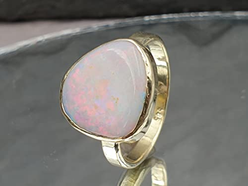 LeoLars-PABE Weißer Opal Ring, Gr58 (18,5) aus 585er Gold, Lightning Ridge, Multicolor, 4,54ct., gehämmert, Unikat, Handarbeit