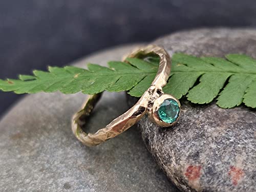LeoLars-PABE Smaragd Design Ring, Gr.54 (17), aus 585er Gelbgold, Geschmiedet, Organisch, Dynamisch, Unikat, Handarbeit