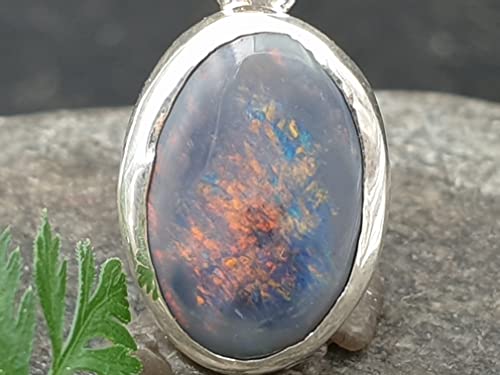 LeoLars-PABE Lightning Ridge Opal Anhänger Galaxie Nebel, aus 925er Silber, Opal 12.1x8.1mm, Unikat, Handarbeit