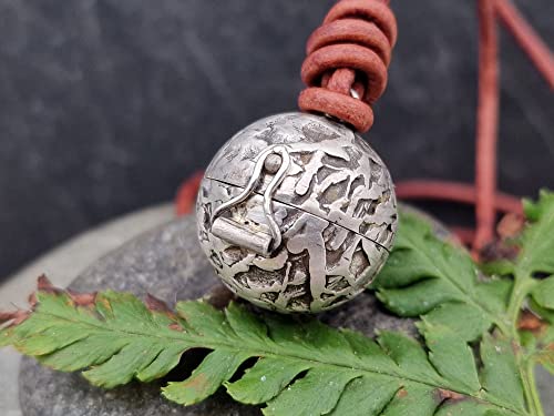 LeoLars-PABE Medaillon Kugel Planet aus 925er Silber mit Rhodochrosit Kugel in innern, Unikat, Handarbeit