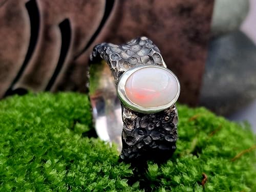 LeoLars-PABE Weißer Opal Design Ring, Gr.58-59, im Lava Style aus 925er Silber, natürlich, massiv, teilgeschwärzt, Unikat, Handarbeit
