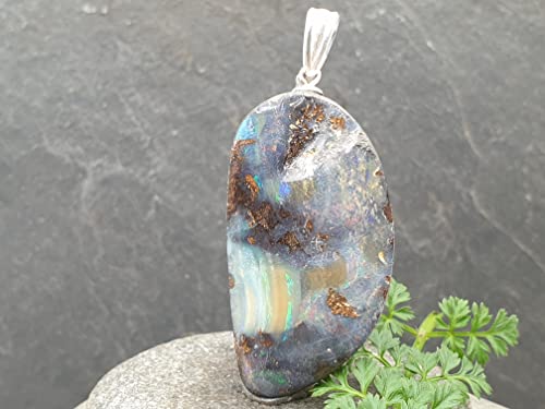 LeoLars-PABE Boulder Opal Anhänger mit 925er Silber Stiftöse, Mehrfarbig Opal 40x21.4x7.5mm, Unikat, Handarbeit