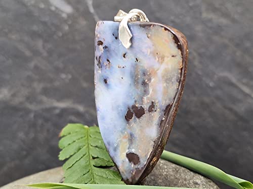 LeoLars-PABE Boulder Opal Anhänger mit Frontbohrung und 925er Silberschlaufe, Opal 46.7 x 35.4 x 8.5mm, gemeiner Opal, Unikat, Handarbeit