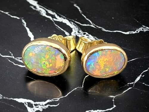 Lightning Ridge Chrystal Opal Ohrstecker aus 585er Gelb Gold, Opale in Multicolor, sehr passend, 7,5 x 5mm, Unikat, Handarbeit