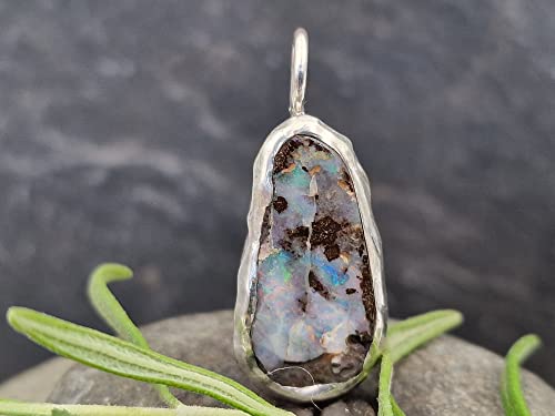 LeoLars-PABE Anhänger mit Boulder Opal in einer 925er Silber Käfig Fassung, Opal 23mm x 11.5mm, Unikat, Handarbeit, Handgeschliffen