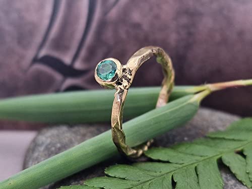 LeoLars-PABE Smaragd Design Ring, Gr.54 (17), aus 585er Gelbgold, Geschmiedet, Organisch, Dynamisch, Unikat, Handarbeit