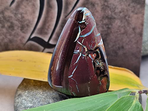 LeoLars-PABE Gebohrter Boulder Opal Anhänger mit 60cm Lederband, tolles Muster mit Farbe, Opal 32.7mm x 22.9mm x 5.4mm, Unikat, Handarbeit