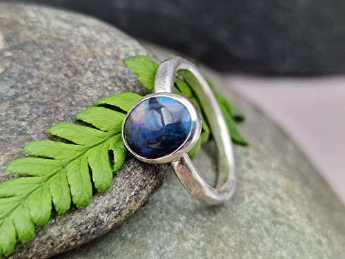 LeoLars-PABE Schwarzer Semi Chrystal Opal Ring, Gr.55 (17.5), aus 925er Silber, blau-grün, gehämmert, Unikat, Handarbeit