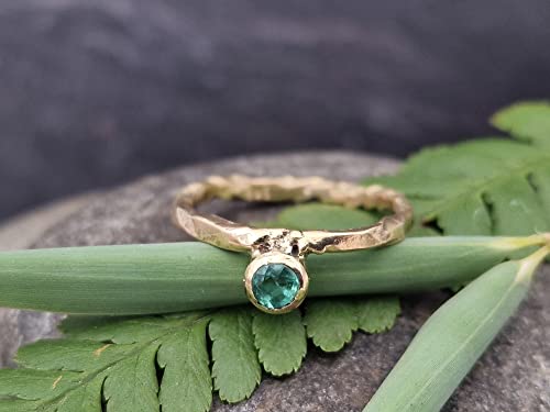 LeoLars-PABE Smaragd Design Ring, Gr.54 (17), aus 585er Gelbgold, Geschmiedet, Organisch, Dynamisch, Unikat, Handarbeit
