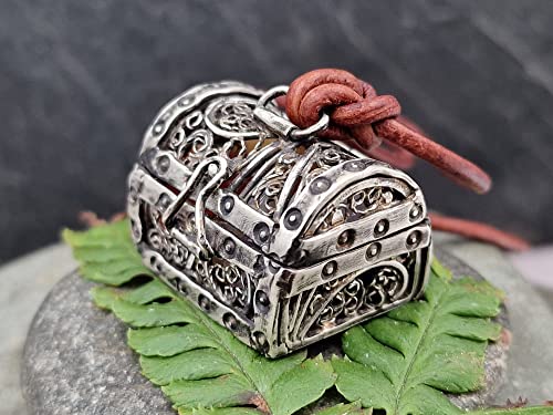 LeoLars-PABE Schatztruhe Filigree Anhänger aus 925er Silber, viele Details, zum öffnen und schließen, Schatz-verschiedene Edelsteine, Unikat, Handarbeit