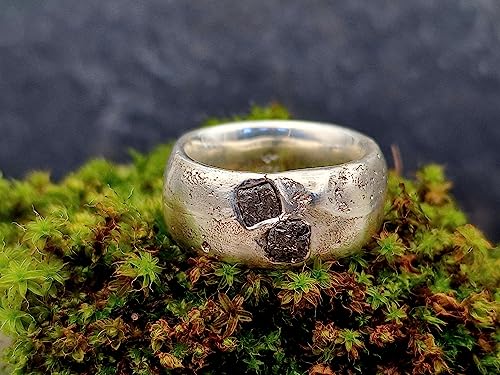 LeoLars-PABE Sandguss Design Ring, Gr.55, aus 925er Silber, rauh, ursprünglich, natürlich, mit 2 großen Rohdiamant Würfeln, Unikat, Handarbeit