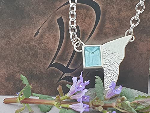 LeoLars-PABE Aquamarin Design Anhänger mit massiver Kette aus 925er Silber in Wunschlänge, Flügel, teilstrukturiert, Unikat, Handarbeit